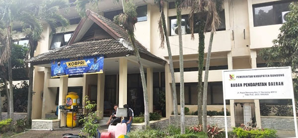 Pemkab Bandung Himbau : Lakukan Pembayaran Tagihan Listrik Tepat Pada Waktunya (Sebelum Tgl 20) Setiap Bulannya