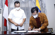 Pos Indomesia Serahkan Bantuan Peduli Lombok