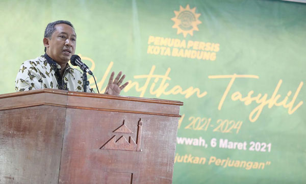 Yana Mulyana, Pemuda Persis Diminta Ajak Masyarakat Selesaikan Masalah