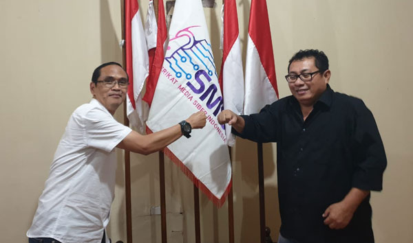 Produser Film Lafran Pane, Sambil Berbuka Puasa Bertandang ke SMSI