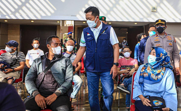 Berupaya Capai Target 2,3 Juta, Vaksinasi Tidak Terbatas Domisili