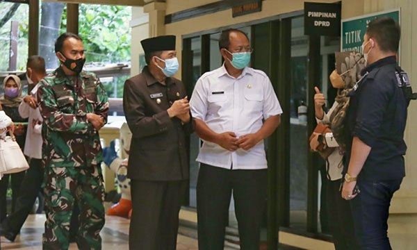 Sidang Paripurna DPRD Cimahi, Ngatiyana Sampaikan KUS PPAS Tahun 2022