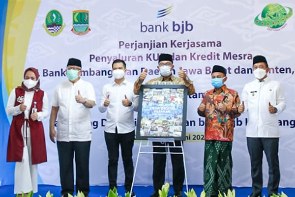 Kredit Mesra bank bjb Bantu Warga Terhindar dari Jeratan Renternir