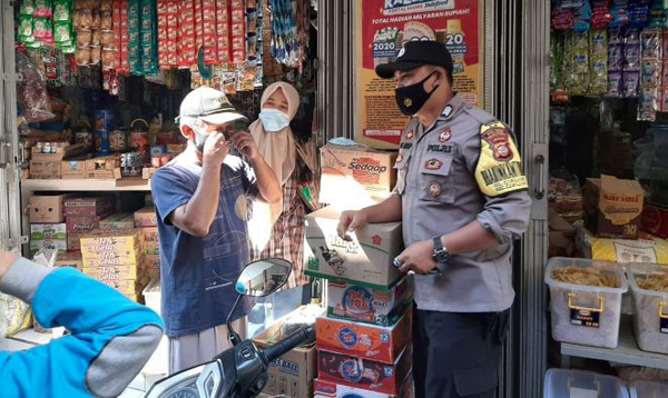Polres Majalengka, Gelar Gerbek Vaksinasi Covid-19 di Pasar Cigasong