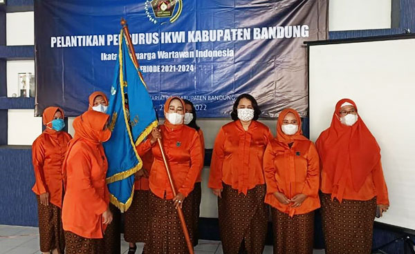 IKWI Kab. Bandung Dilantik, Harus Majukan Sepirit Potensi Anggota