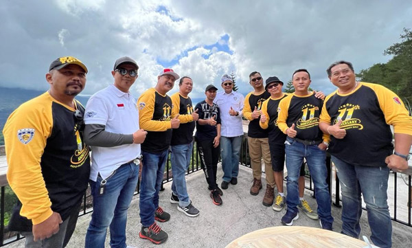 Bamsoet Bersama IMI dan IPC, Berikan Sembako di Desa Tambakan Bali