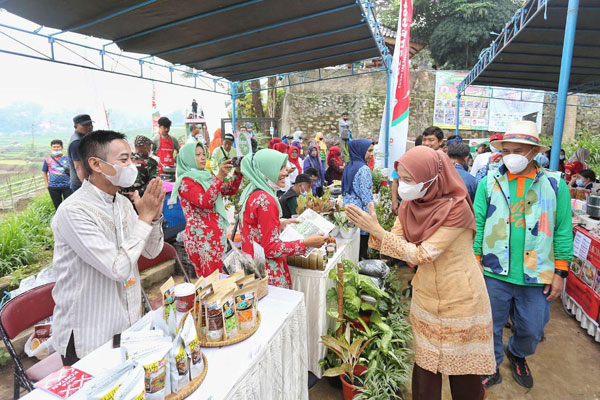 Buruan SAE Kecamatan Ujungberung Bantu Ekonomi Warga