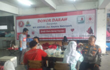 Kapolsek Kadipaten, Ikut Donor Darah di Ampera Water Park