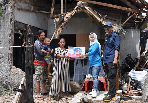 PWI Peduli dan IKWI Salurkan Bantuan Korban Gempa Cianjur