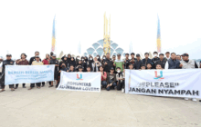 Ketua DPRD Tedy Rusmawan, Puji Gerakan Kolaborasi Bebersih Masjid Al Jabbar
