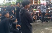 Ijin STMIK Dicabut, Mahasiswa Gelar Aksi Tuntut Kejelasan