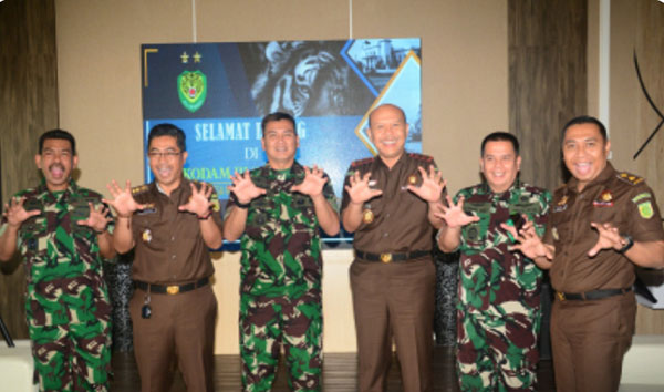 Pangdam III/Siliwangi Bahas Kolaboratif Bersama Kajati Jabar