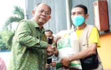 Pj. Wali Kota Serahkan 377 Ton Beras CPP Kepada 37.761 KPM