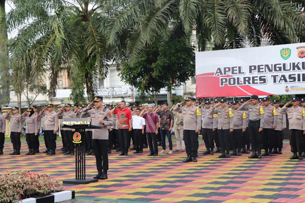 Kapolres Tasikmalaya Kota, Pimpin Apel Launching Polisi RW,Secara Serentak Se- Polda Jabar