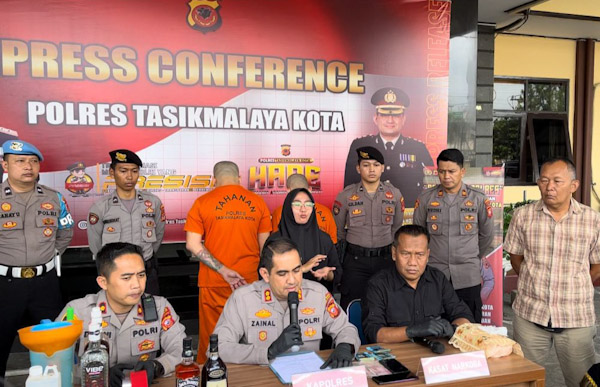 Kapolres Tasikmalaya Kota, Pimpin Press Conference Kasus Miras Oplosan