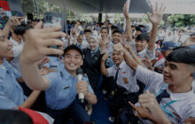 PLS Bagi SMA, SMK, dan SLB,  Beradaptasi Dengan Lingkungan Sekolah
