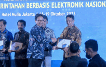Pemkot Bandung Raih Penghargaan Instansi Terbaik Pemanfaatan SPLP