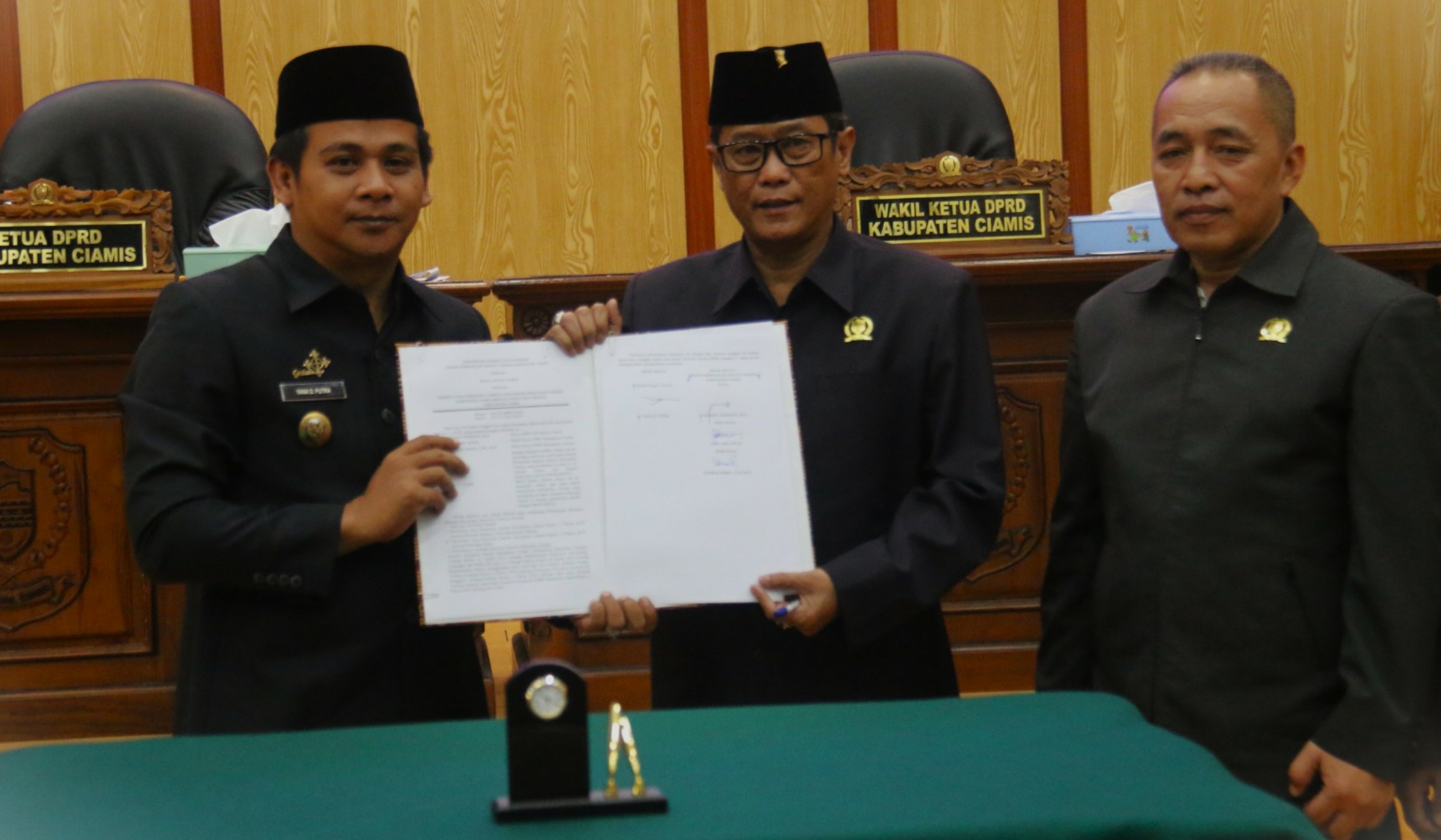 4 Raperda Kabupaten Ciamis, disepakati DPRD Menjadi Perda