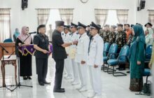 Bupati Ciamis,Lantik dan Ambil Sumpah Jabatan 5 Kepala Desa