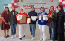 Ikwi Jabar Gelar Agustusan, Lomba Makan Kerupuk Meriah