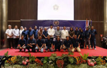 PWI Karawang Resmi Dilantik, Wina: Jaga Kode Etik Jurnalistik