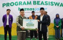 Baznas Jabar Kucurkan Beasiswa, Bagi Ratusan Mahasiswa