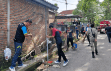 Wujudkan Lingkungan Sehat, ASN DPRD Kota Bandung Ikut Partisipasi Program Jumat Bersih