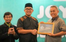Lazis Darul Hikam Santuni 500 Anak Yatim, Wali Kota Bandung Ajak Warga Peduli Sesama