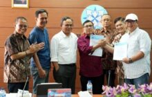 PWI Tandatangani Panitia Bersama Kongres Persatuan dengan Disaksikan Dewan Pers