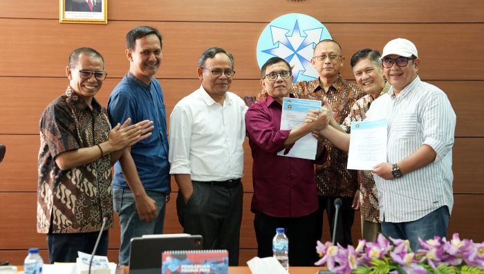 PWI Tandatangani Panitia Bersama Kongres Persatuan dengan Disaksikan Dewan Pers
