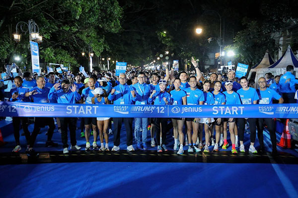 Ribuan Pelari Ramaikan Half Marathon Pocari Sweat Run 2025