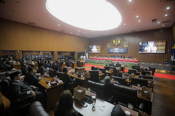 Sekwan Bandung: Tunjangan Dewan Bukan Penghasilan Tambahan, Melainkan Hak Normatif