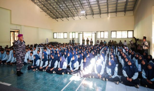 Pemkot Bandung Perkuat Pendidikan Karakter Siswa Kelas IX SMP Negeri