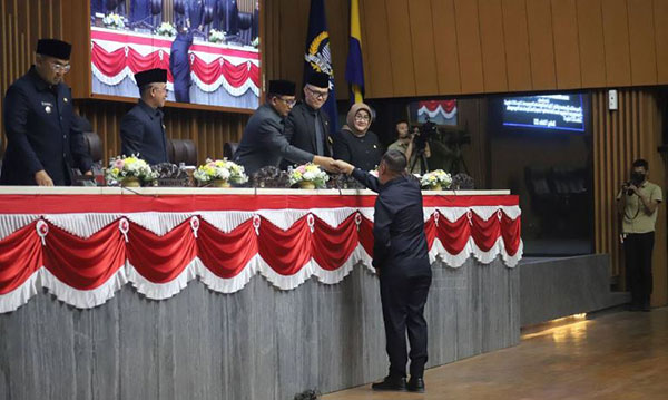 DPRD Kota Bandung Gelar Rapat Paripurna, Umumkan Perubahan AKD di Fraksi PDIP dan PKS