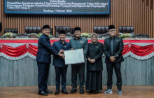 DPRD Kota Bandung Setujui Raperda Tentang PSU, Pasantren dan Toleransi Bermasyarakat