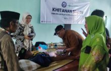 Sambut Hari Santri 2025, BRI dan YBM BRILiaN Gelar Khitanan Massal di Jatibarang