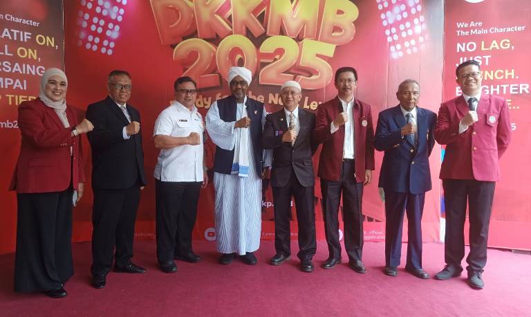 Universitas Sangga Buana YPKP Bandung Gelar PKKMB 2025