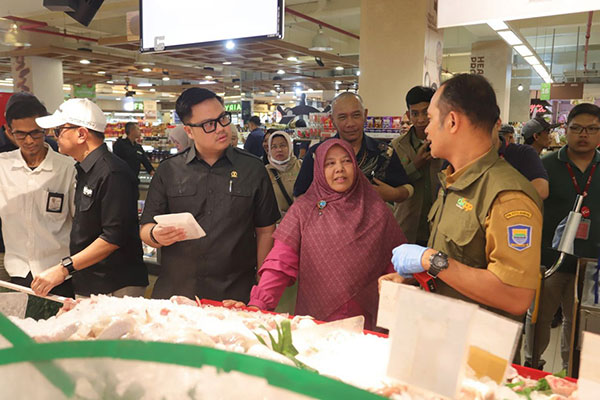 Pimpinan Komisi II DPRD Kota Bandung Melakukan Monitoring Menjelang Nataru