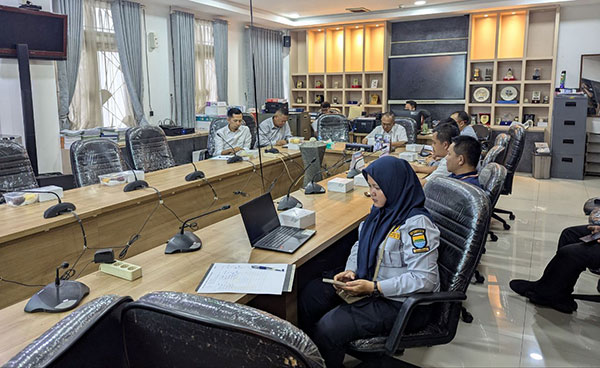 DPRD Kota Bandung Menggelar Rapat Kerja Bersama Dinas Perhubungan Guna Mengetahui Kondisi Penerangan Jalan