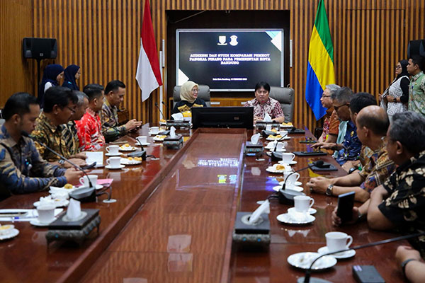 Pangkalpinang Studi Tiru Pengelolaan Sampah dan Layanan Sosial ke Pemkot Bandung