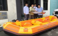 Perkuat Respons Banjir, BAZNAS Kabupaten Bekasi Dapat Dukungan Sarana Evakuasi dari BAZNAS Jabar