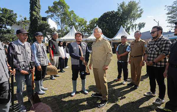 Tekan Pengangguran, Pemkot Bandung Genjot Padat Karya dan Pelatihan Kompetensi