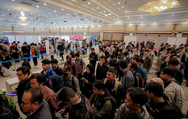 Ribuan Lowongan Dibuka, Disnaker Gelar Job Fair 2026