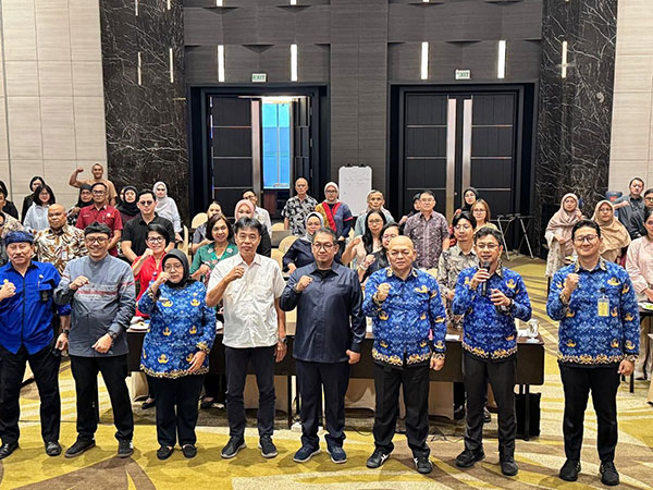 Wakil Ketua Komisi II DPRD Kota Bandung menjadi Narasumber Kegiatan Pembuatan dan Pengesahan Peraturan Perusahaan