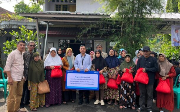 BRI Perkuat Peran Sosial Lewat TJSL, Bantuan Sembako Disalurkan ke Warga Ciamis