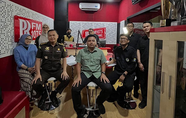 Bagai Pedang Bermata Dua, Media Sosial Bisa Jerat Pengguna ke Ranah Hukum