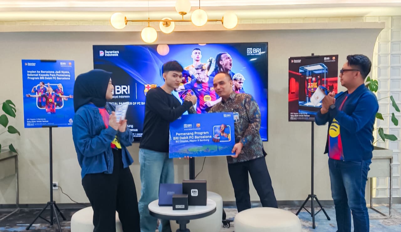 BRImo Bawa Nasabah Asal Sukabumi ke Camp Nou