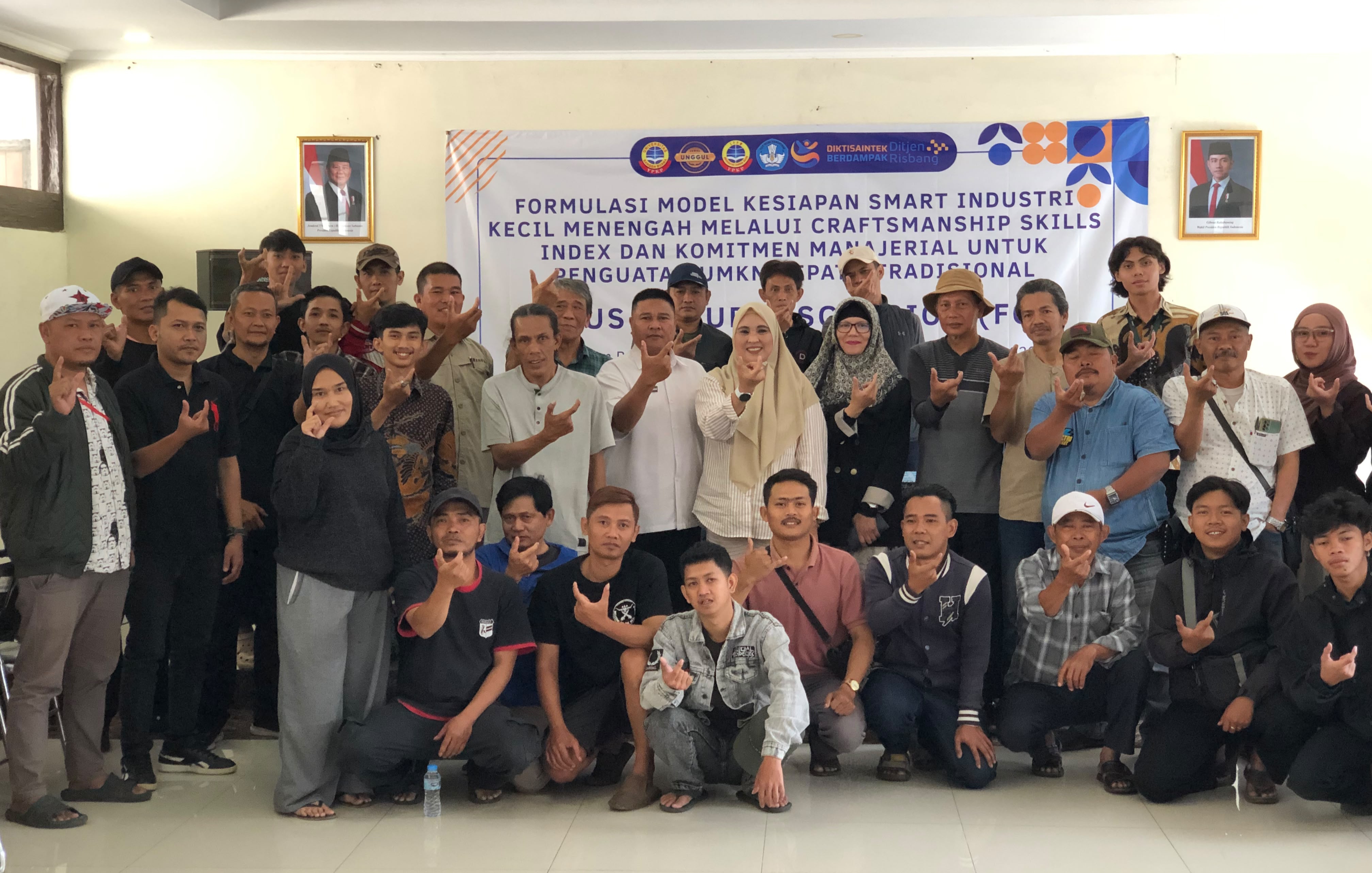Peneliti Dorong Subsidi Bahan Baku dan Pelatihan Berkelanjutan untuk Selamatkan Industri Sepatu Tradisional