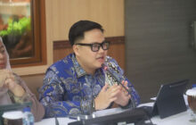 Pansus 18 DPRD Kota Bandung mematangkan pembahasan Raperda  Perusahaan Persero BPR