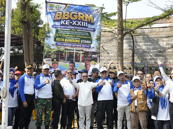 Ketua DPRD Kota Bandung Resmi Membuka Kegiatan BBGRM Tingkat Kecamatan